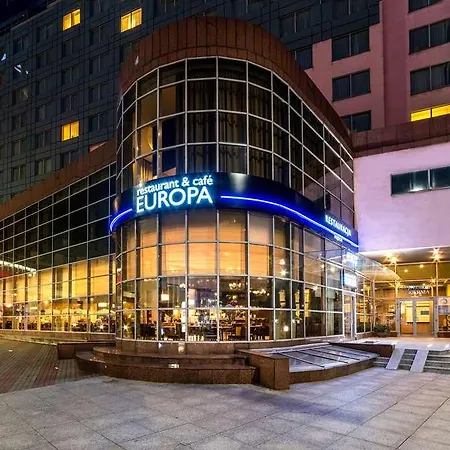 Готель Radisson Blu Hotel.