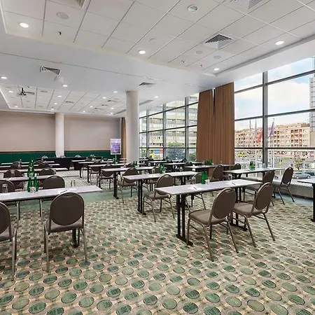 Готель Radisson Blu Hotel. *