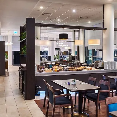 Radisson Blu Hotel. Готель *